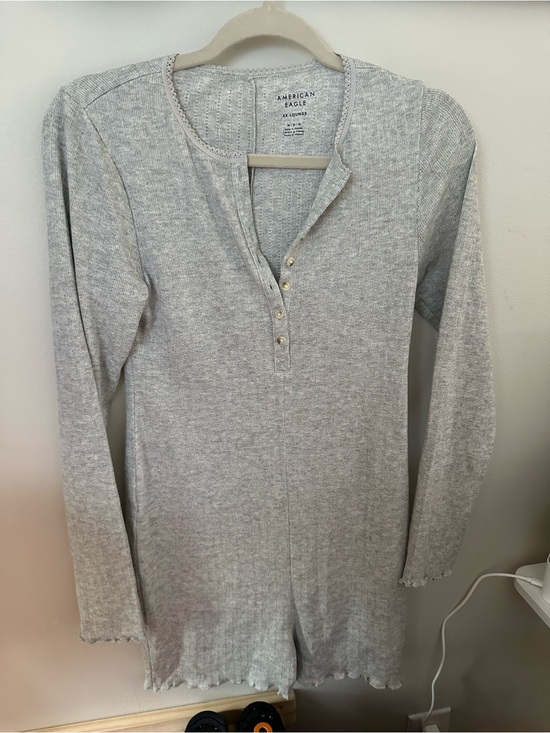 American Eagle Outfitters Other - American Eagle Heather Gray Pointelle Henley Romper-Medium